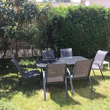 Prázdninový dům Maison Classee Meuble 3 Etoiles, Proche Mer. Sainte-Maxime