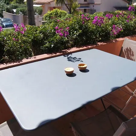 Feriehus Maison Classee Meuble 3 Etoiles, Proche Mer. Sainte-Maxime